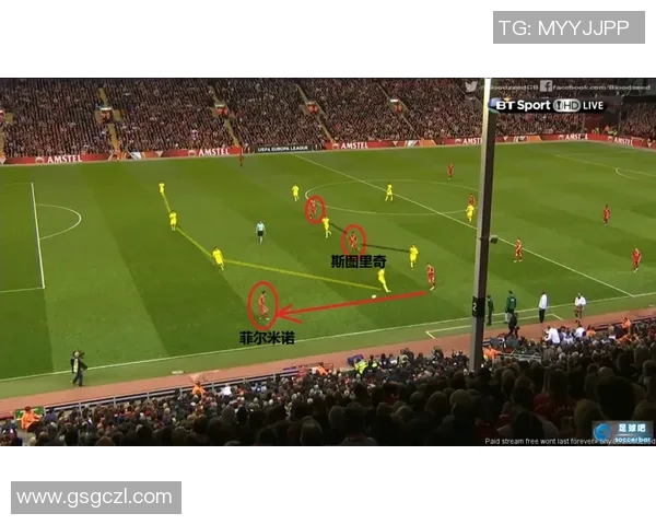 重庆足球队与南京足球队赛后复盘速度对比分析及战术探讨